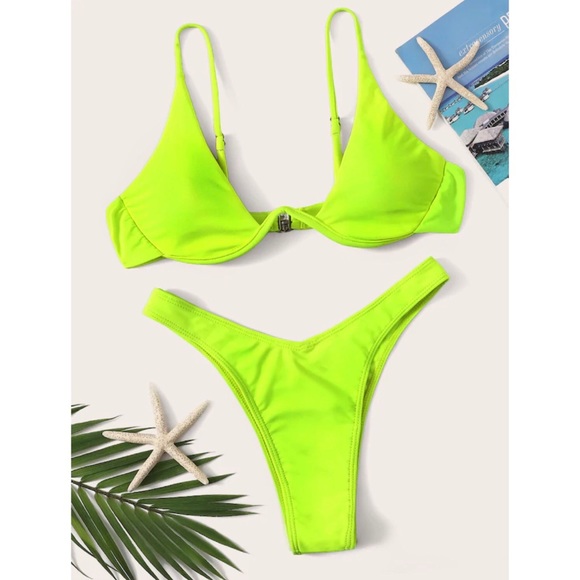 SHEIN Other - Undewire Top with high leg bikini set SHEIN Other - Undewire Top with high leg bikini set